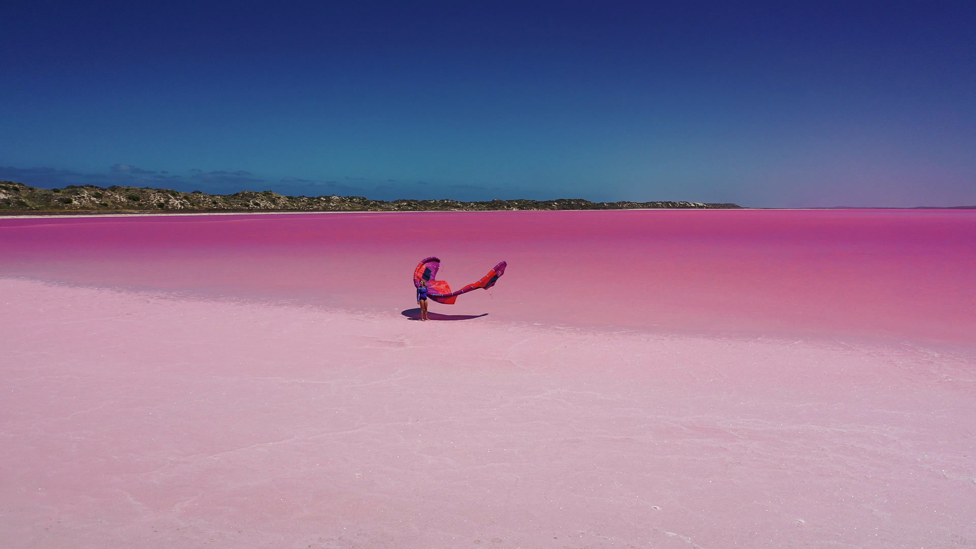 Есть розовое озеро. Озеро Хиллер (остров Миддл). Озеро Ретба Сенегал. Лагуна Хатт Австралия. Озеро Лагуна Хатт.