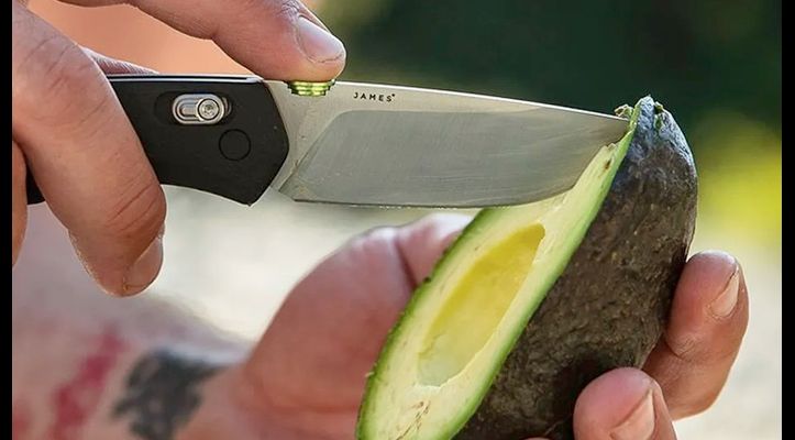 This Sleek Pocket Knife Is The Only One We Really Need