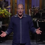 Woody Harrelson Appears To Sneak Anti-Vax COVID Conspiracy Into SNL Monologue
