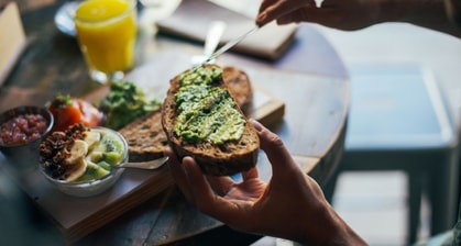 How To Keep Your Cholesterol In Check, According To Dietitians