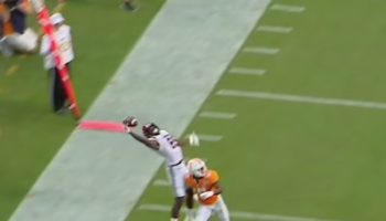 This One-Handed Catch By South Carolina Wide Receiver Bryan Edwards Is Unbelievable