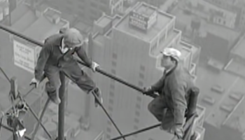 This 1920s Footage Of Construction Workers Working On The Chrysler Building Without Any Safety Gear Is Making Our Hearts Stop