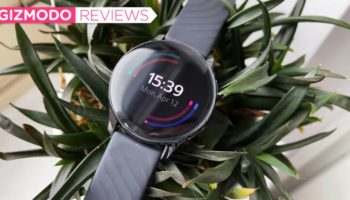 This Is The Worst Smartwatch I've Ever Used